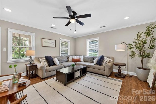 1916 Garibaldi Avenue, Charlotte, NC 28208