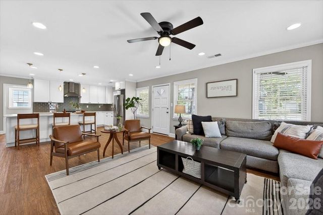 1916 Garibaldi Avenue, Charlotte, NC 28208