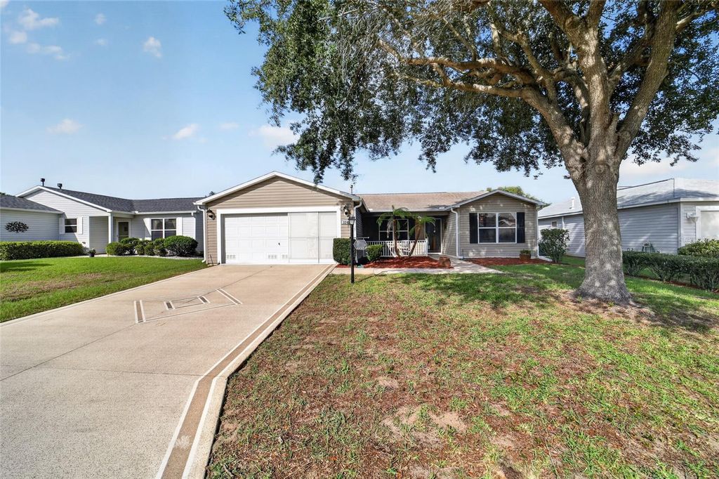 2240 LOWRY ROAD, The Villages, FL 32162