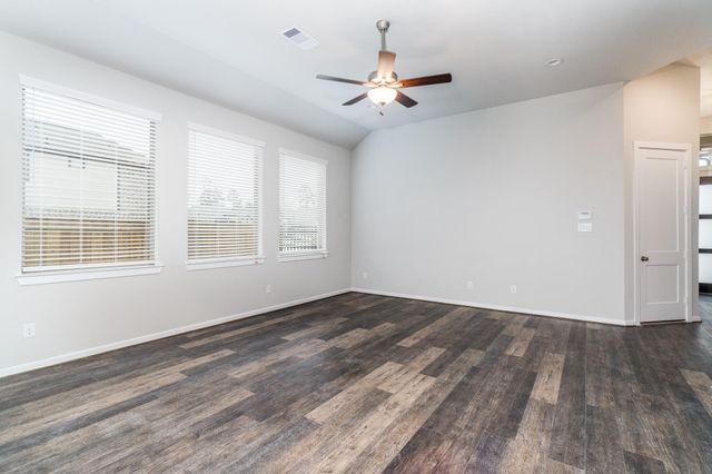 27054 Golden Knoll Drive, Magnolia, TX 77354