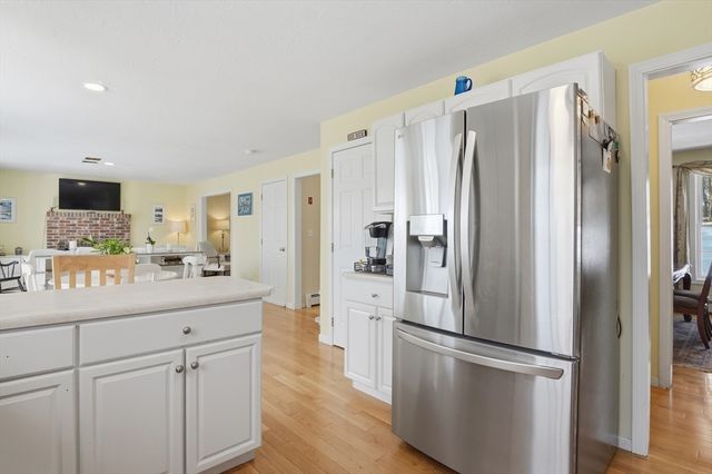 12 Lake View Drive, Ashburnham, MA 01430