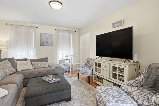 12 Lake View Drive, Ashburnham, MA 01430