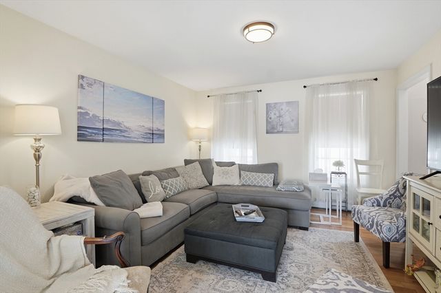 12 Lake View Drive, Ashburnham, MA 01430