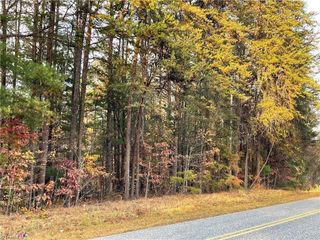+/- 17.06 Johnson Road, King, NC 27021