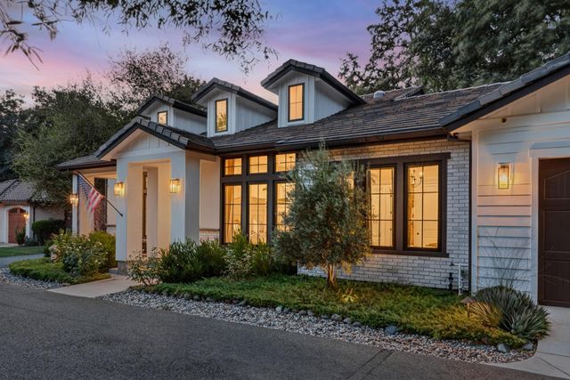 4332 Poseidon Ln, Sacramento, CA 95841