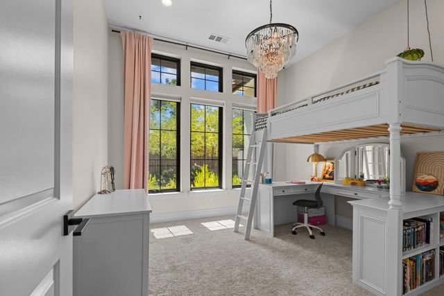 4332 Poseidon Ln, Sacramento, CA 95841