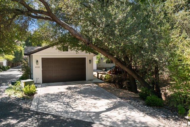 4332 Poseidon Ln, Sacramento, CA 95841