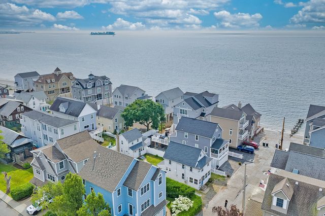 8 Waterbury Avenue, Milford, CT 06460