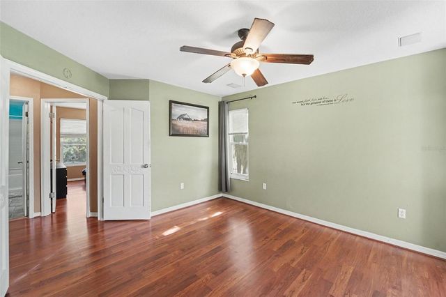 5422 FOLEY SQUARE, New Port Richey, FL 34652
