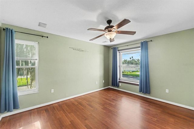 5422 FOLEY SQUARE, New Port Richey, FL 34652