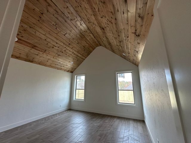 320 Saddle Brook Drive, Hallsville, TX 75650