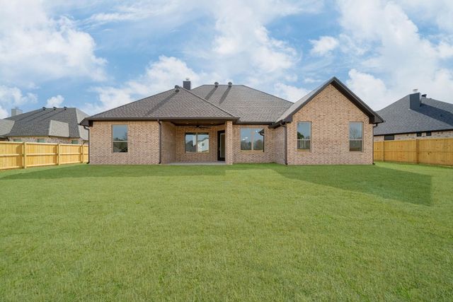 320 Saddle Brook Drive, Hallsville, TX 75650