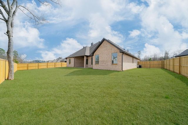 320 Saddle Brook Drive, Hallsville, TX 75650