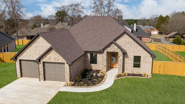 320 Saddle Brook Drive, Hallsville, TX 75650