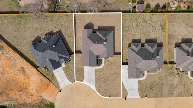 320 Saddle Brook Drive, Hallsville, TX 75650