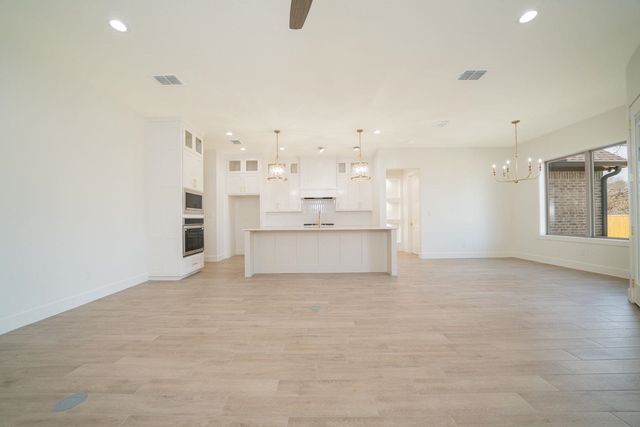 320 Saddle Brook Drive, Hallsville, TX 75650