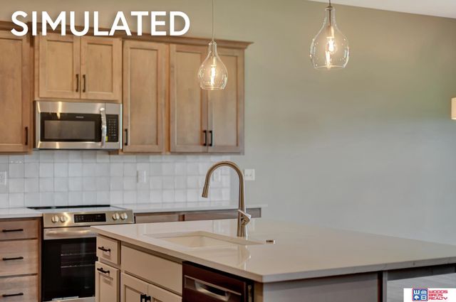 10515 Majestic Lane, Lincoln, NE 68527