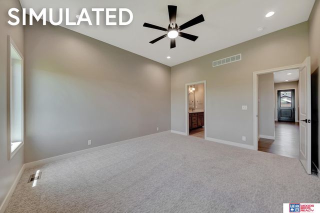 10515 Majestic Lane, Lincoln, NE 68527