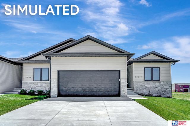 10515 Majestic Lane, Lincoln, NE 68527