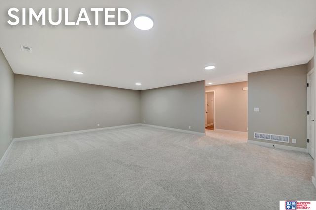 10515 Majestic Lane, Lincoln, NE 68527