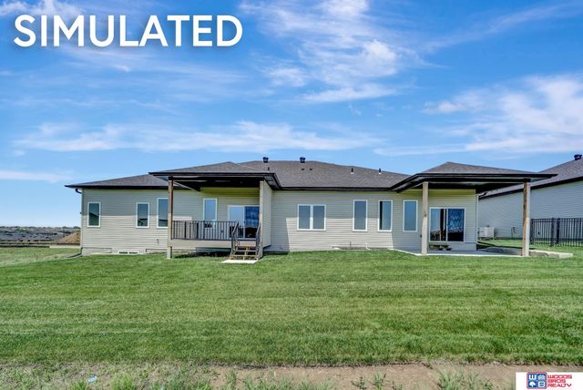 10515 Majestic Lane, Lincoln, NE 68527