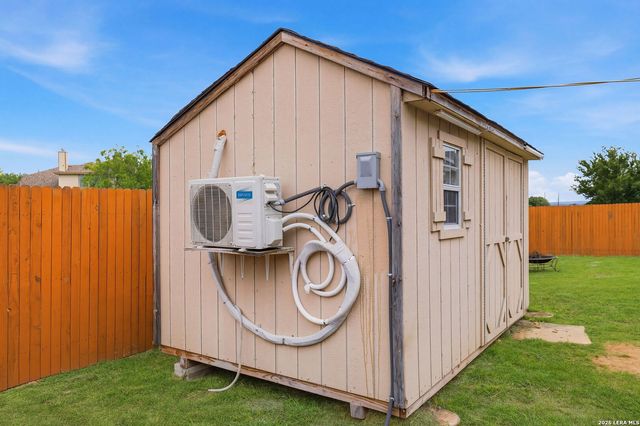 8331 Percheron Pass, San Antonio, TX 78254