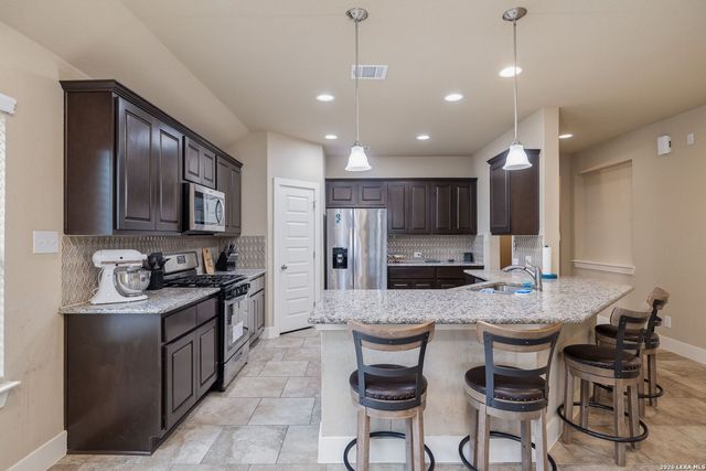 8331 Percheron Pass, San Antonio, TX 78254