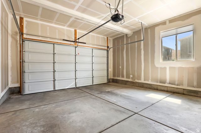 1242 W SADDLEBRED WAY, Bluffdale, UT 84065