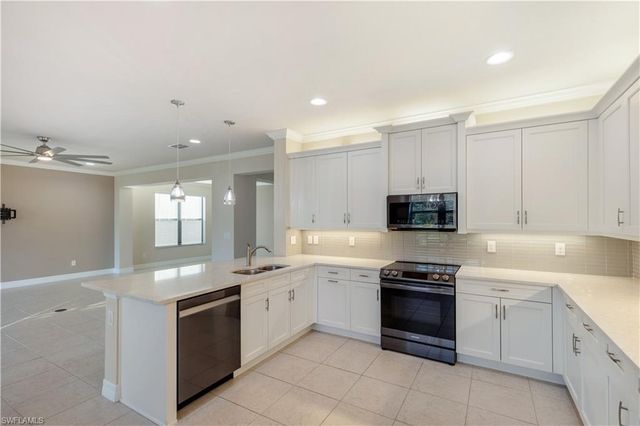 10026 Windy Pointe CT, Fort Myers, FL 33913