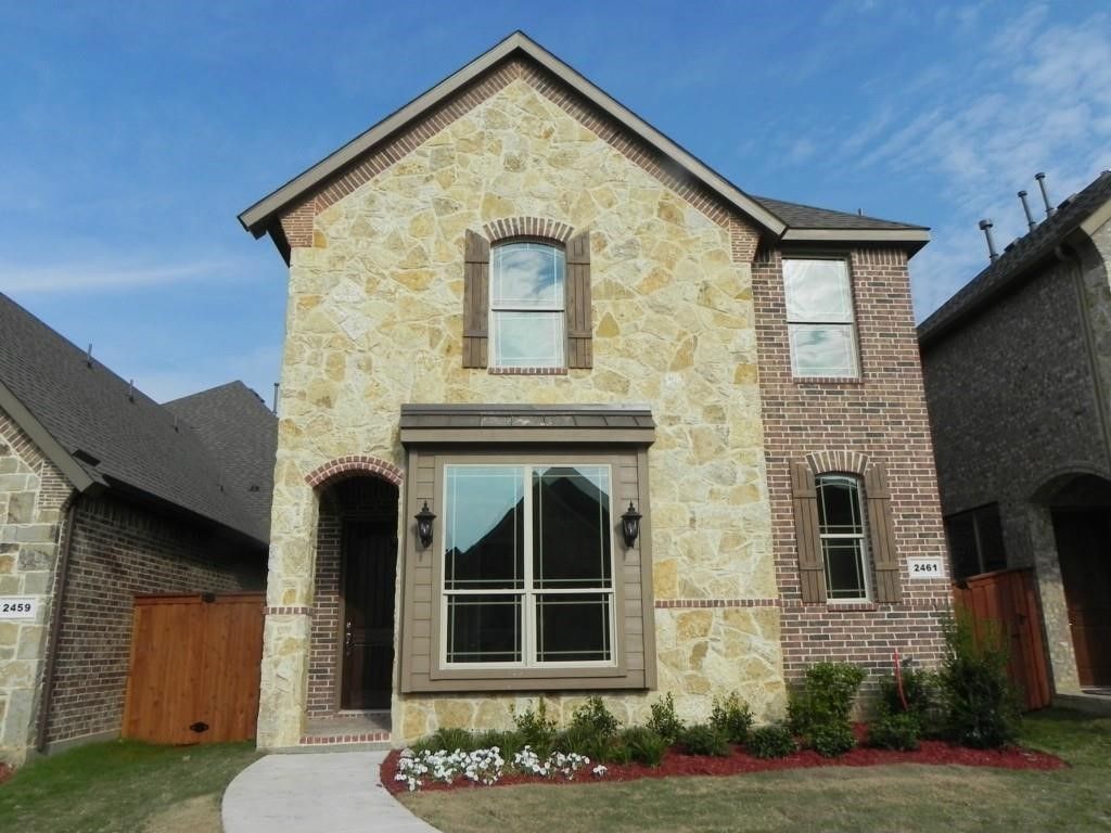 2461 Embleton Drive, Lewisville, TX 75067
