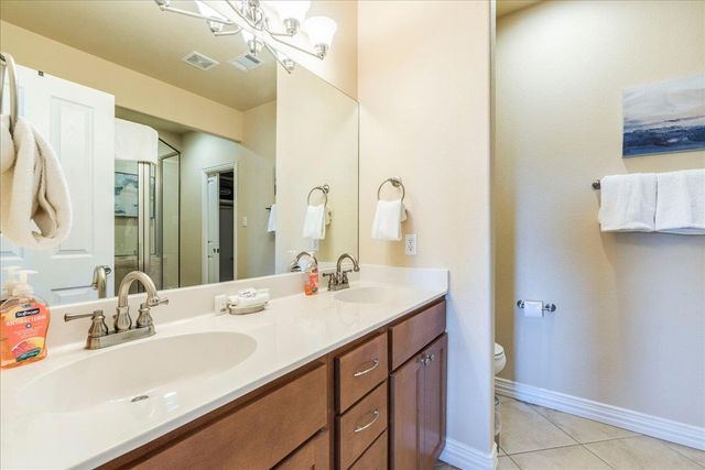 1943 Glencove DR, Kingsland, TX 78639