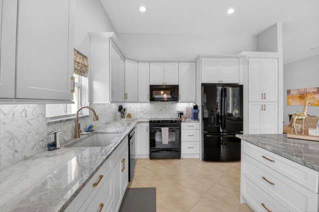 8208 Parini Way, Lake Worth, FL 33467