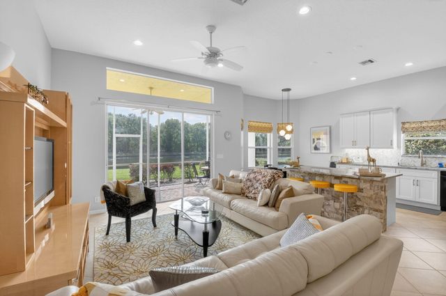 8208 Parini Way, Lake Worth, FL 33467