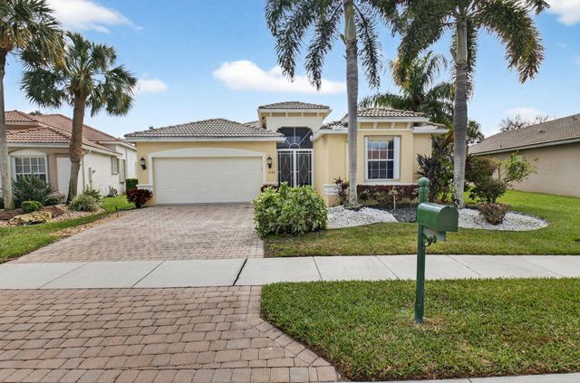 8208 Parini Way, Lake Worth, FL 33467
