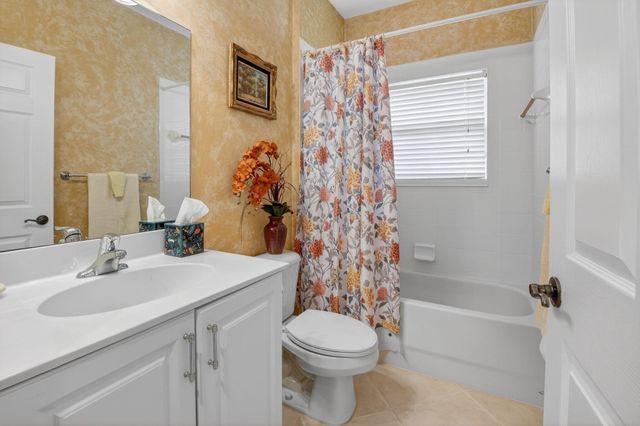 8208 Parini Way, Lake Worth, FL 33467