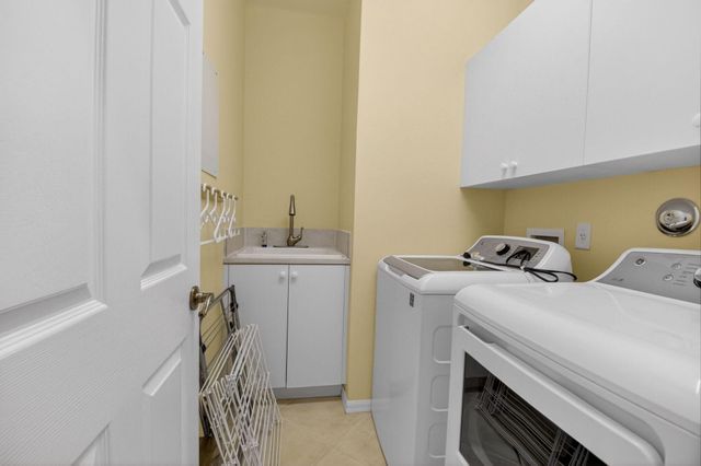 8208 Parini Way, Lake Worth, FL 33467