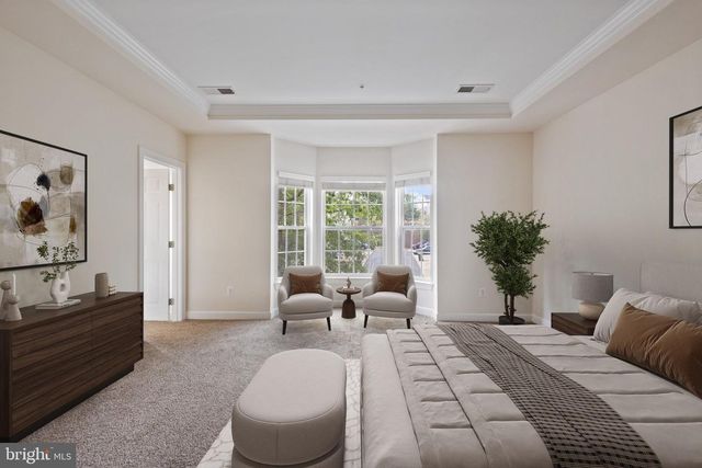 2576 EASTBOURNE DR, Woodbridge, VA 22191