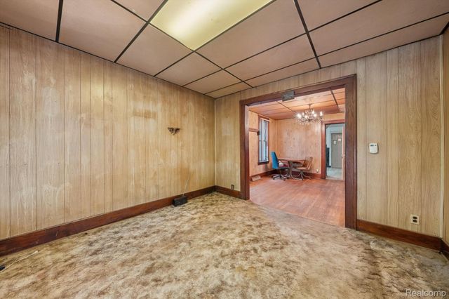 1103 Lansing Street, Detroit, MI 48209