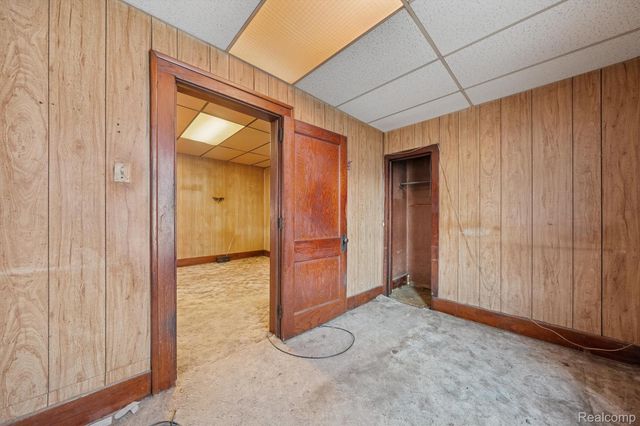 1103 Lansing Street, Detroit, MI 48209