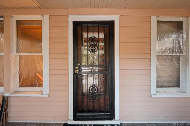 1103 Lansing Street, Detroit, MI 48209