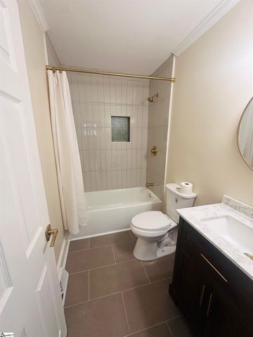 414 E Fairview Avenue, Greer, SC 29651