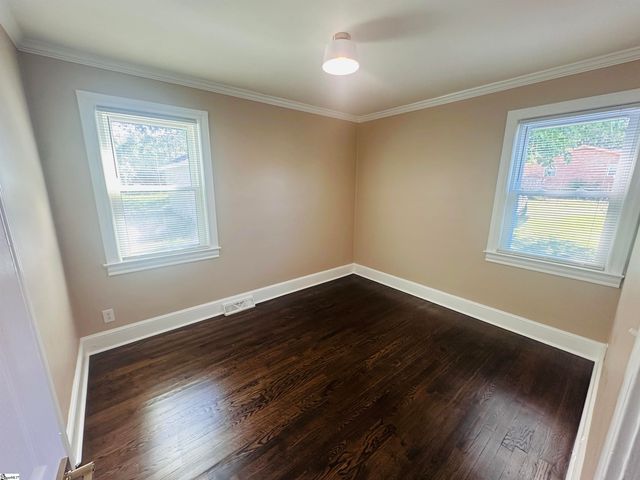 414 E Fairview Avenue, Greer, SC 29651