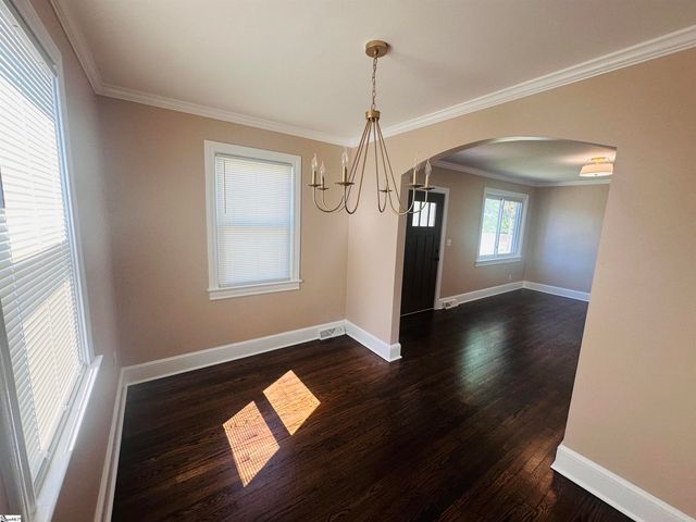 414 E Fairview Avenue, Greer, SC 29651