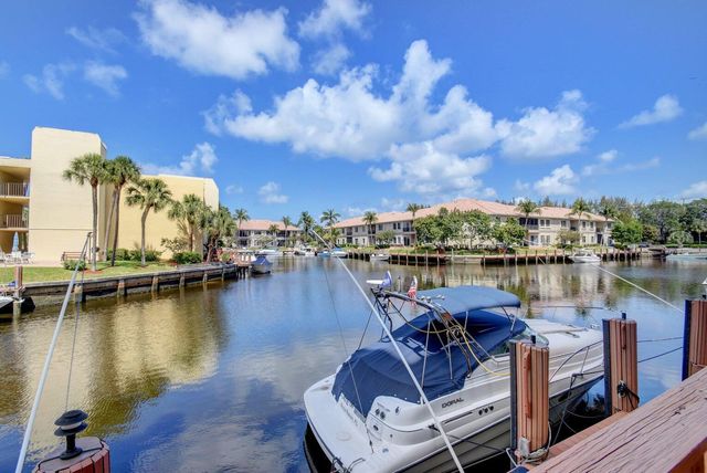 11 ROYAL PALM Way 1040, Boca Raton, FL 33432