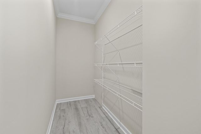 200 Saunders Point RD, Huddleston, VA 24104