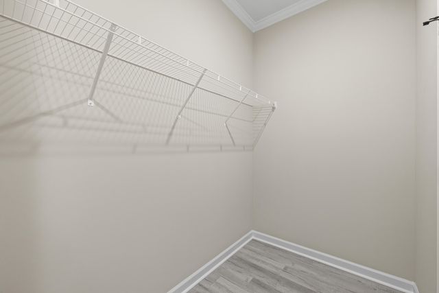 200 Saunders Point RD, Huddleston, VA 24104