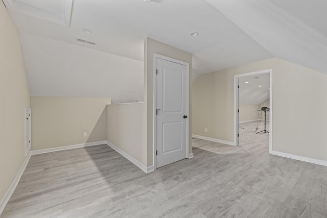 200 Saunders Point RD, Huddleston, VA 24104