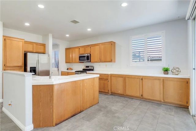 25206 Marble, Moreno Valley, CA 92557