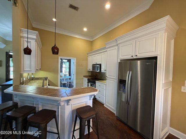 285 Lighthouse Lane, Brandon, MS 39047