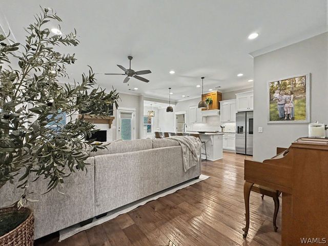 13914 Hemlock Dr., Northport, AL 35475